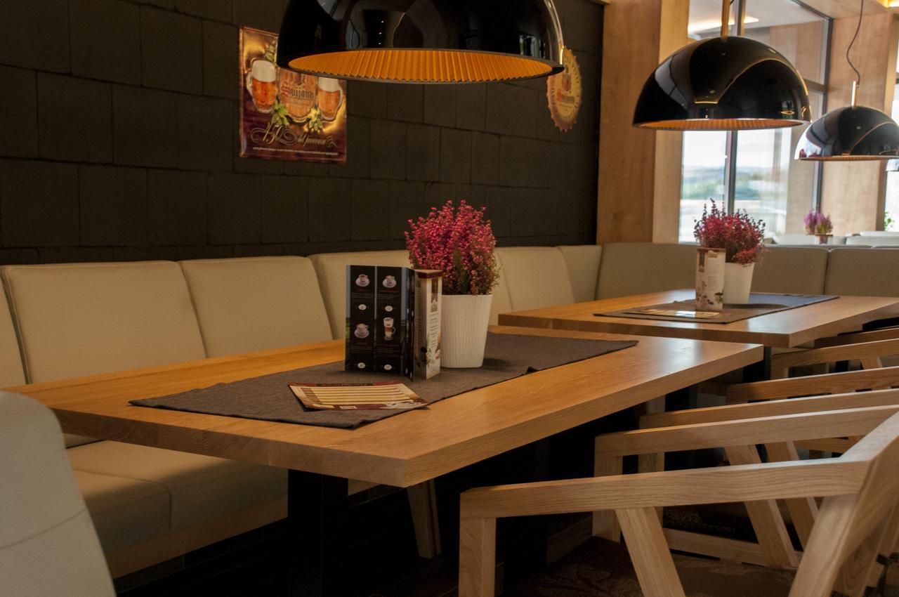 Hotel Jakuszyce Sport & Spa ชกลาร์สกา ปอเรมบา ภายนอก รูปภาพ