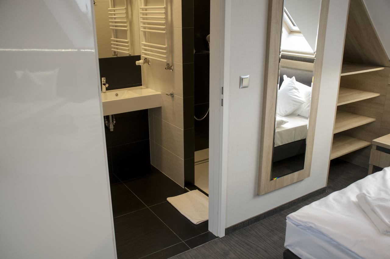 Hotel Jakuszyce Sport & Spa ชกลาร์สกา ปอเรมบา ภายนอก รูปภาพ