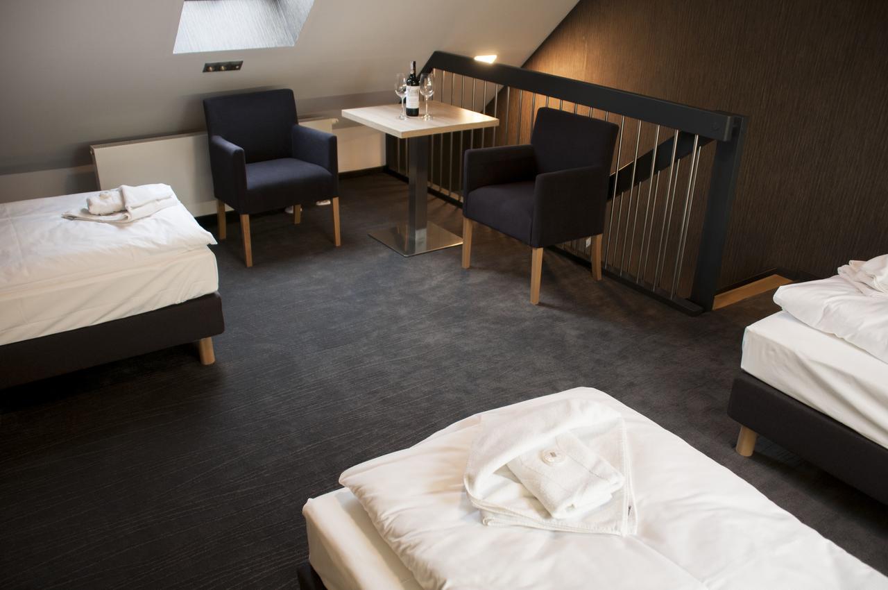 Hotel Jakuszyce Sport & Spa ชกลาร์สกา ปอเรมบา ภายนอก รูปภาพ