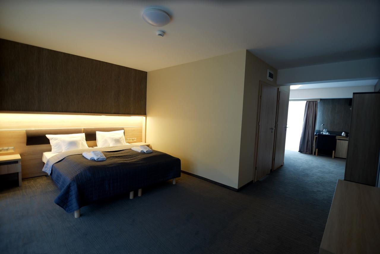 Hotel Jakuszyce Sport & Spa ชกลาร์สกา ปอเรมบา ภายนอก รูปภาพ